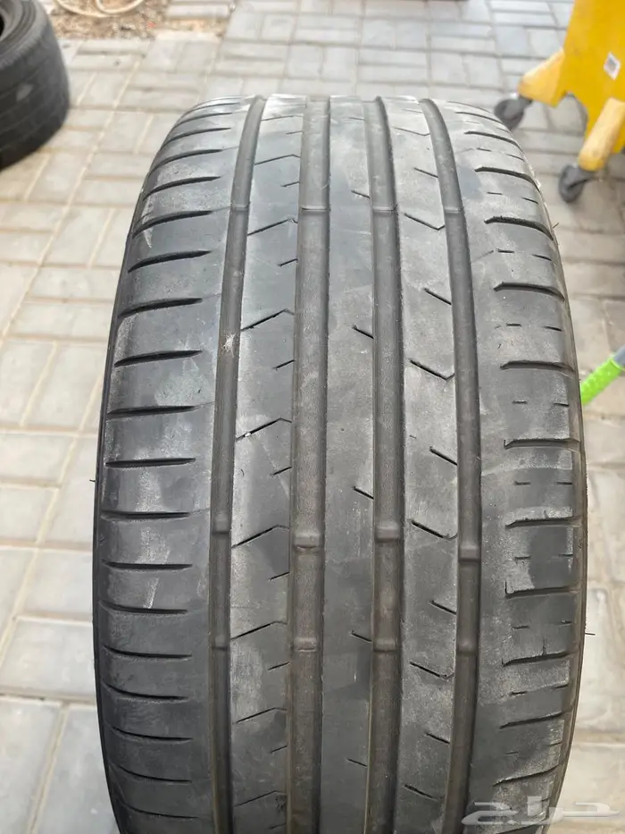 كفرات تويو مقاس 18 4