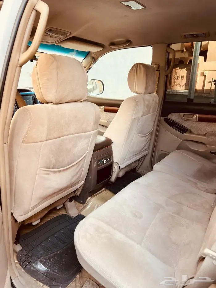 برادو موديل 2006. نظيف 4 سرندل اتوماتيك 12