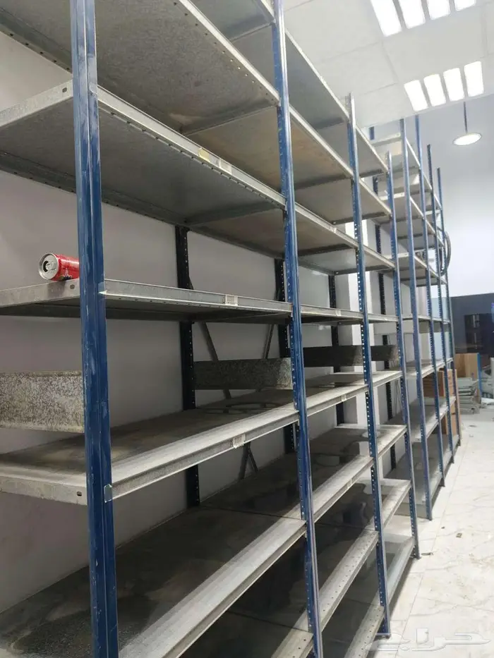 رفوف قطع غيار مستعمل وجديد 2