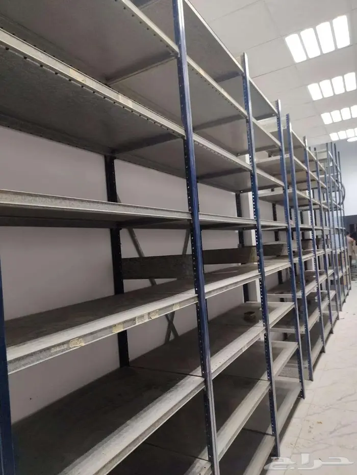 رفوف قطع غيار مستعمل وجديد 1