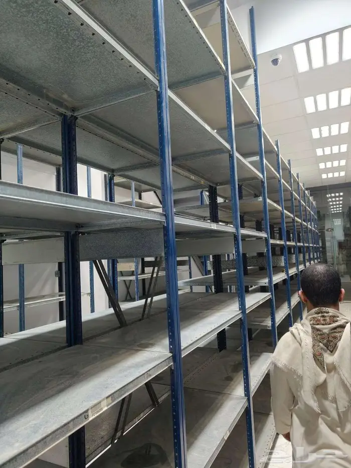 رفوف قطع غيار مستعمل وجديد 8