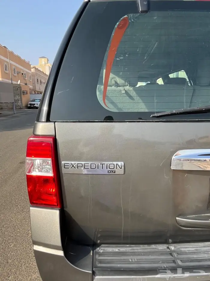 فورد اكسبديشن 2011 نظيق 1