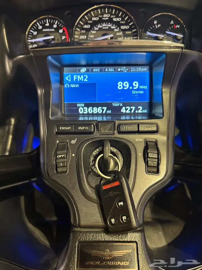 للبيع دباب رحال قولد وينق 2013 1