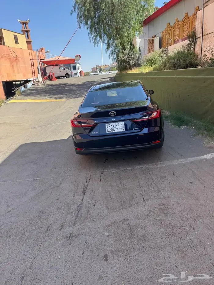 تويوتا كامري فل كامل 4