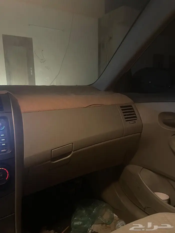 كورلا 2009 للبيع او البدل بهايلكس 2