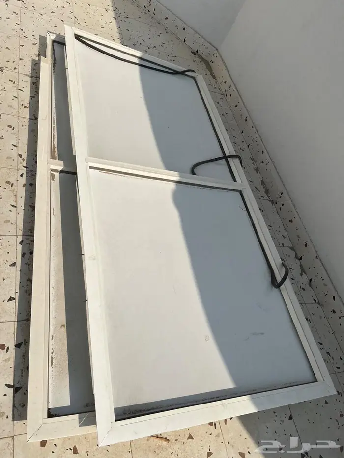 باب المنيوم مع الحلق نظيف للبيع جدة 1