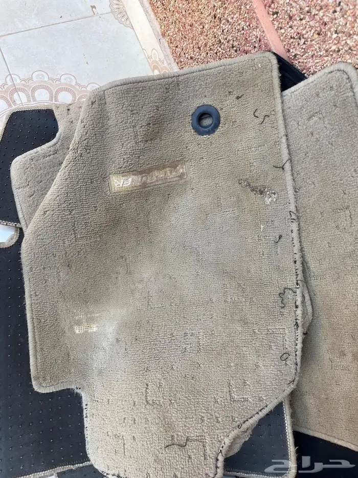 مسجل فورتشنر وفرشات و ساعه وبراغي كلها تبع فورتشنر اصليه 4