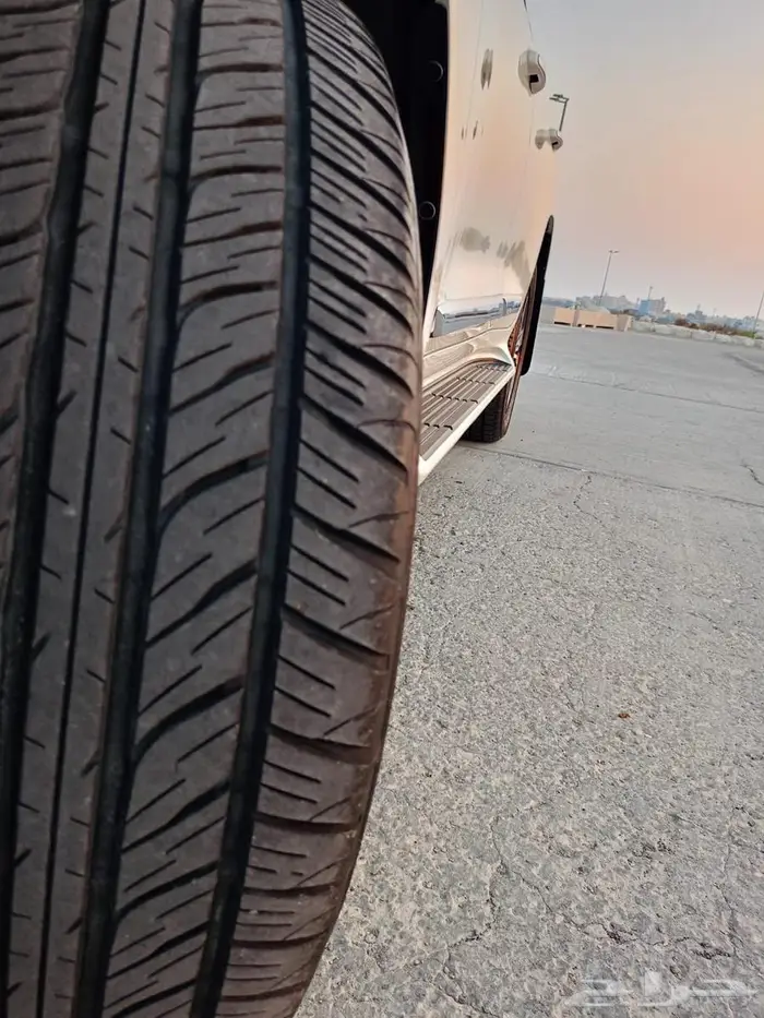 للبيع تويوتا لاندكروزر GXR 8V فل كاملGrand Touring  2021 22