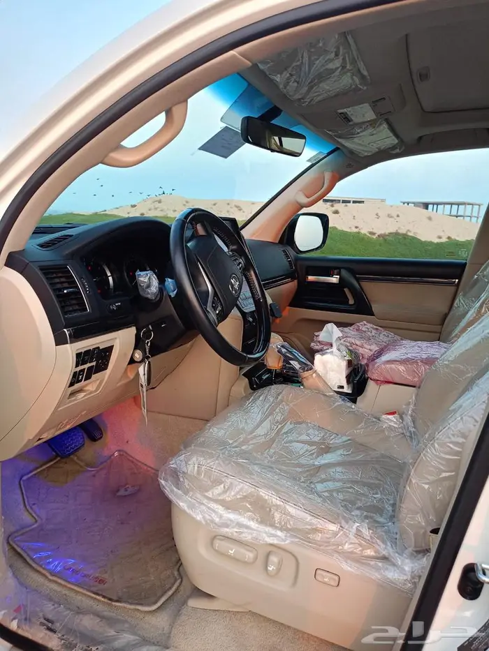 للبيع تويوتا لاندكروزر GXR 8V فل كاملGrand Touring  2021 16