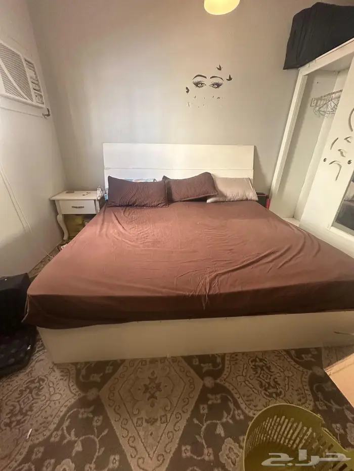 سرير 220 سم المكان اشبليا الدور الاول 1