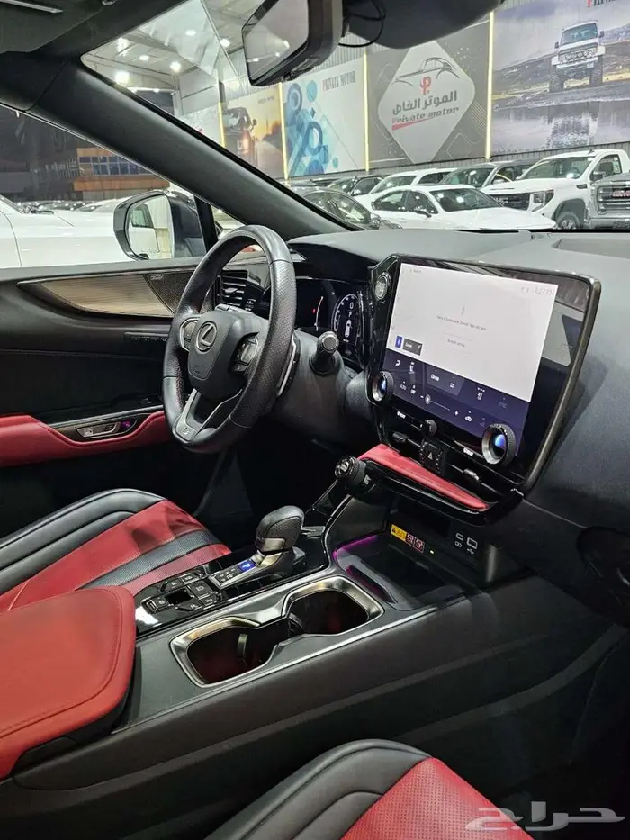 لكزس NX350 F سبورت - موديل 2022 فل كامل 14