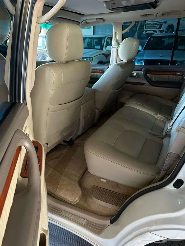 جيب لكزس 2004 بلد 13