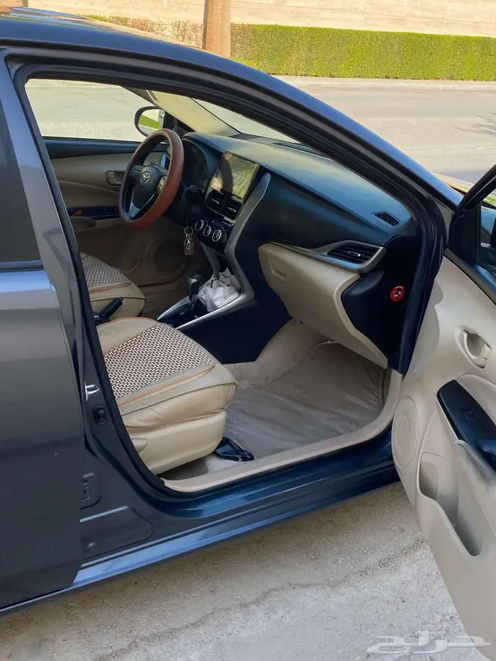 تويوتا يارس 2020 7