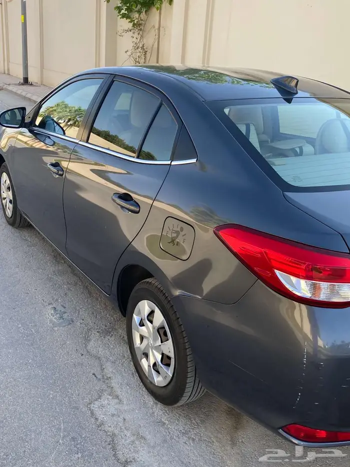 تويوتا يارس 2020 1