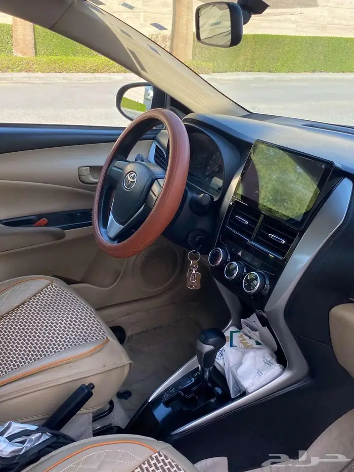 تويوتا يارس 2020 8