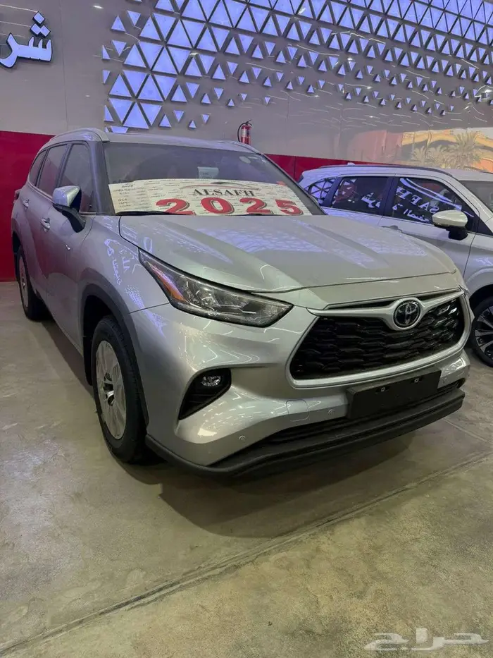 تويوتا هايلاندرGLE موديل 2025 متوفر الالوان الجديده اقل سعرأ 1