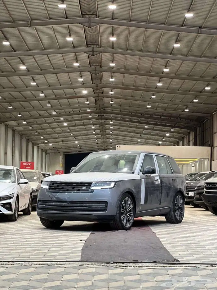 رينج روفر HSE كاش وبالتقسيط لجميع انظمه البنوك 2