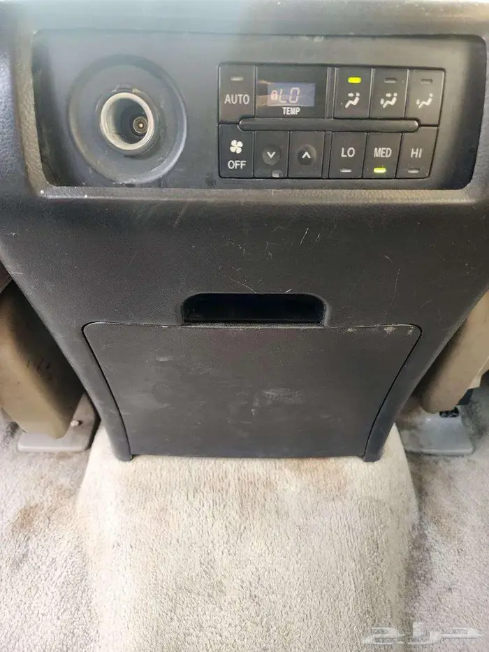 تويوتا سيكويا 2010 19