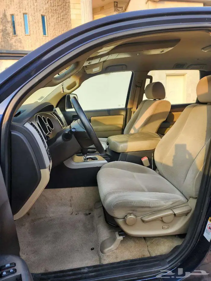 تويوتا سيكويا 2010 16