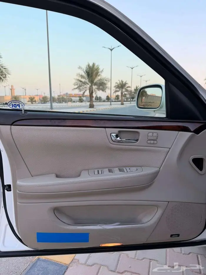 كاديلاك DTS نظيف جدا وكاله 65