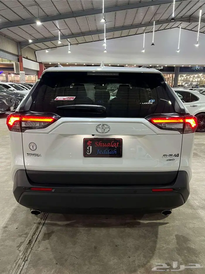 تويوتا راف فور 2023 فل كامل شبه جديد ( عبداللطيف جميل ) 1