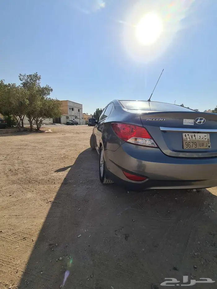 هيونداي اكسنت 2015 فل كامل ممشي 138 الف 8