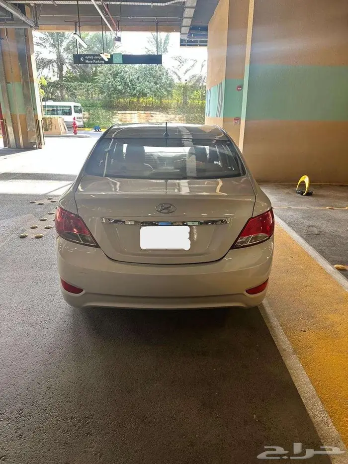 اكسنت هونداي 2015 3