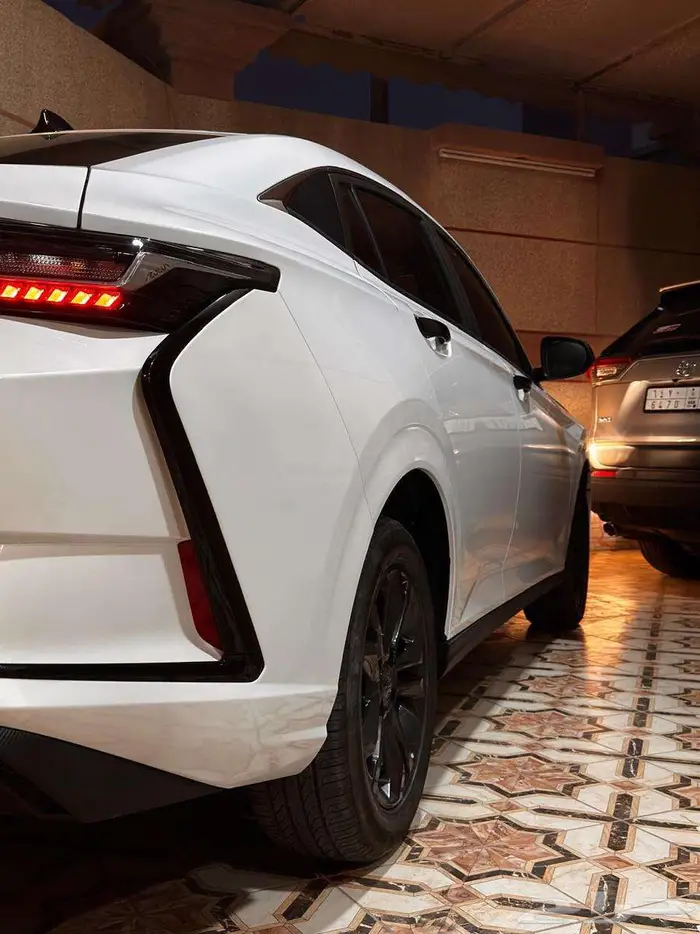 السياره للبيع 8