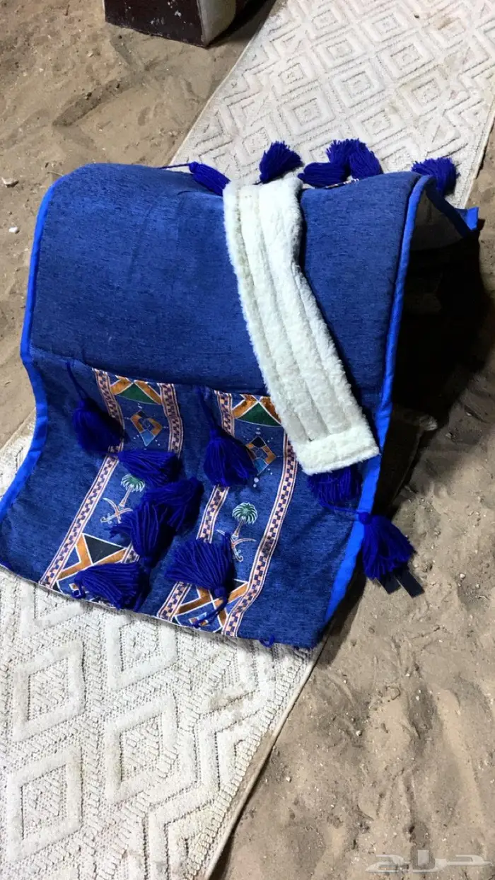 لباده خرج معها حزام البطن نظيفه تبوك 1