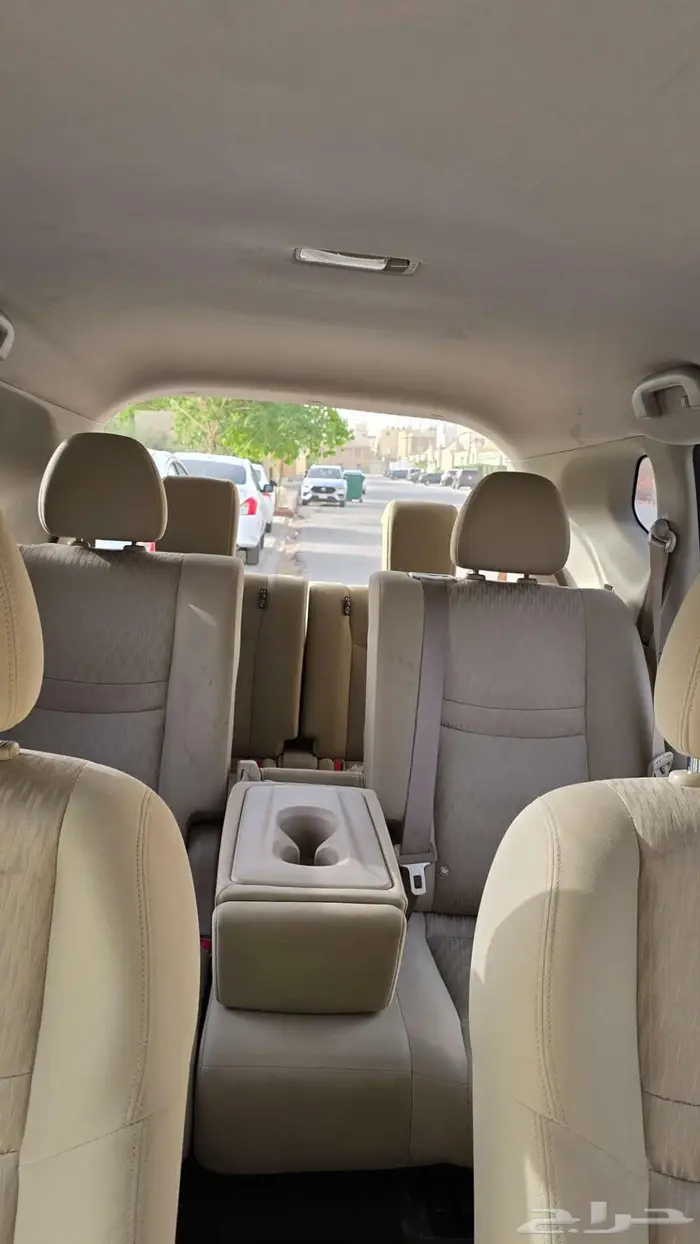 للبيع اكستريل 2021 دبل 7 مقاعد  الباحة 13