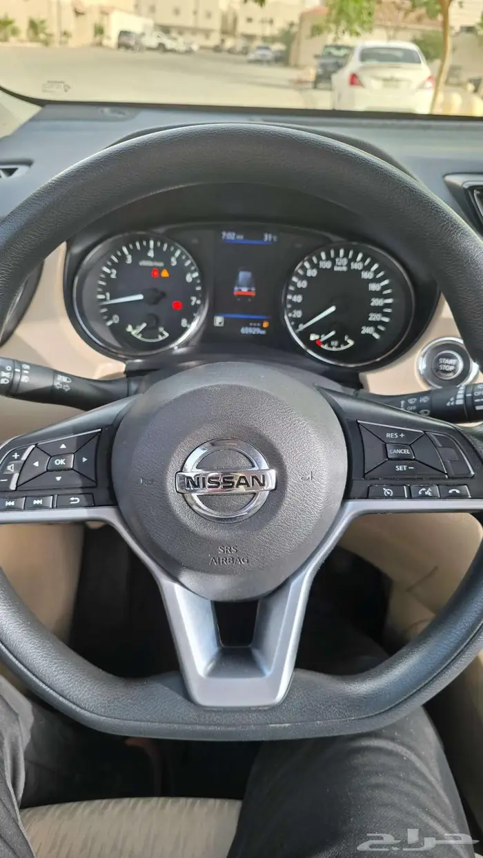 للبيع اكستريل 2021 دبل 7 مقاعد  الباحة 7