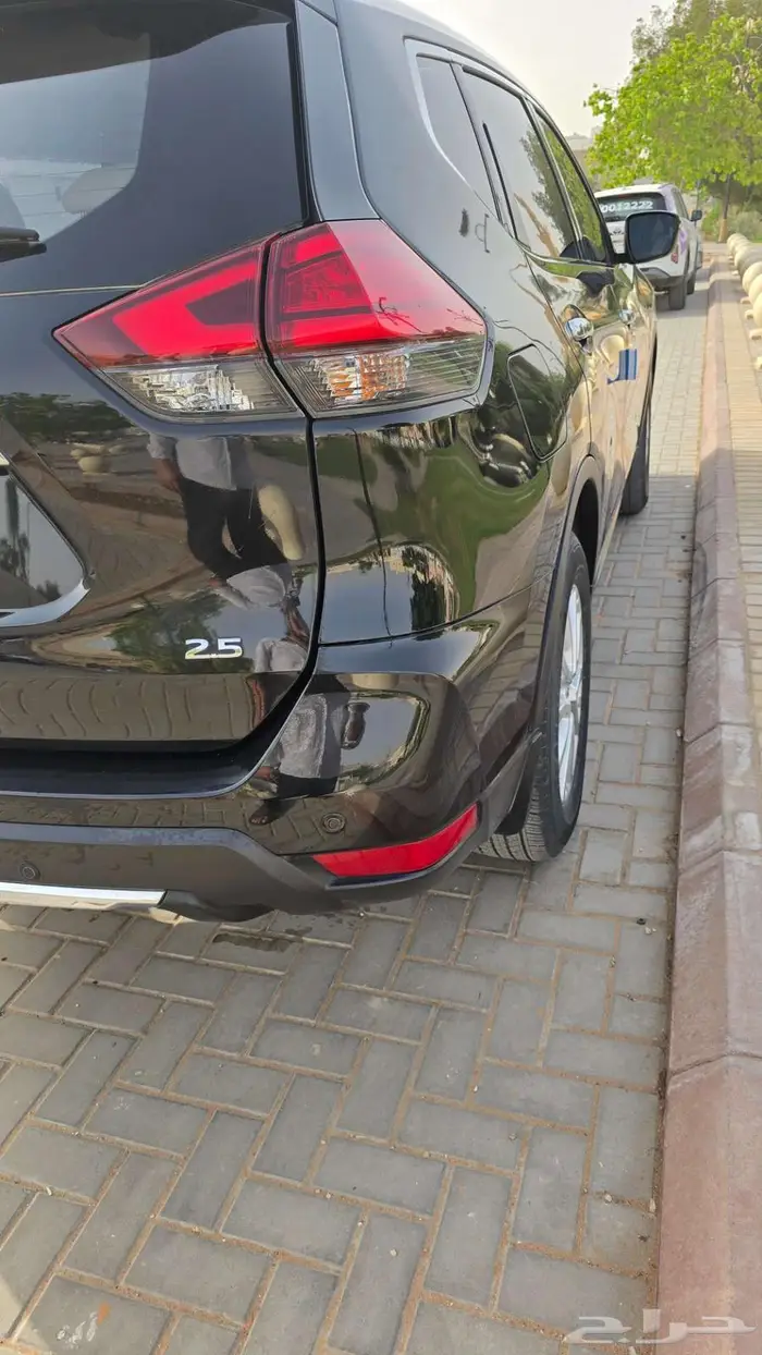 للبيع اكستريل 2021 دبل 7 مقاعد  الباحة 8