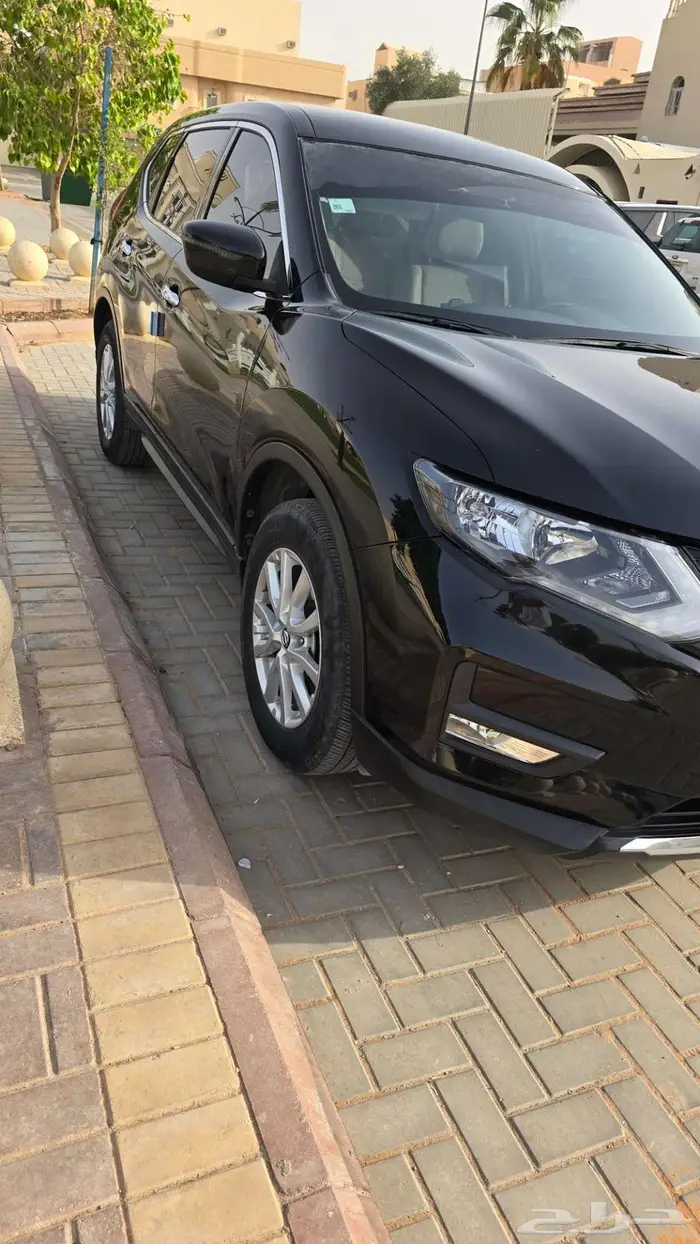 للبيع اكستريل 2021 دبل 7 مقاعد  الباحة 10