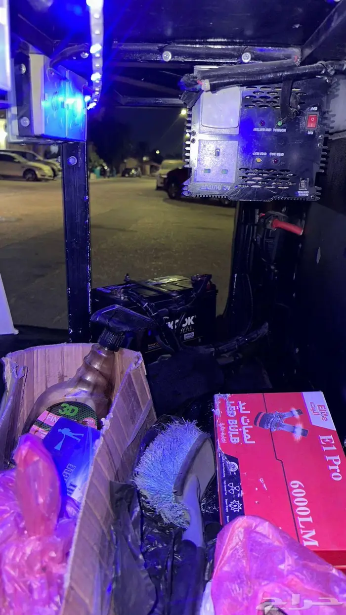 للبيع مغسلة سيارات متنقله ديهاتسو 2012 3