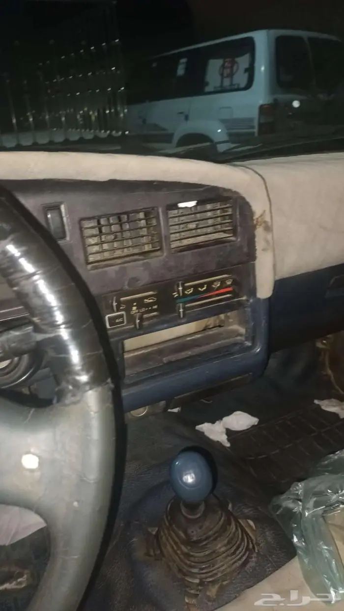 هايلكس 91 مجدد ومفحوص مكيف وطاره هواء 1