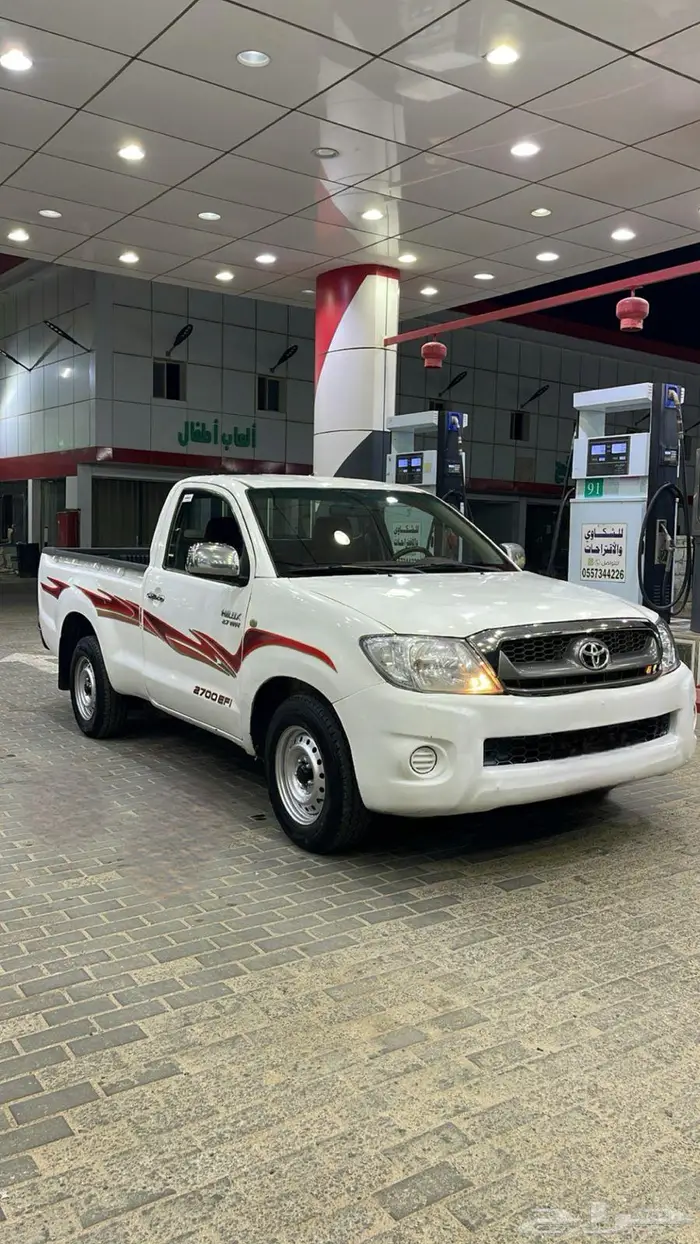 للبيع هايلكس 2011 1