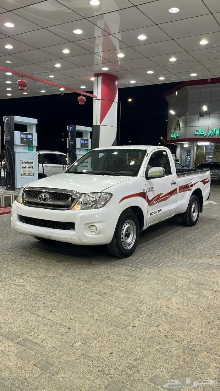 للبيع هايلكس 2011 0