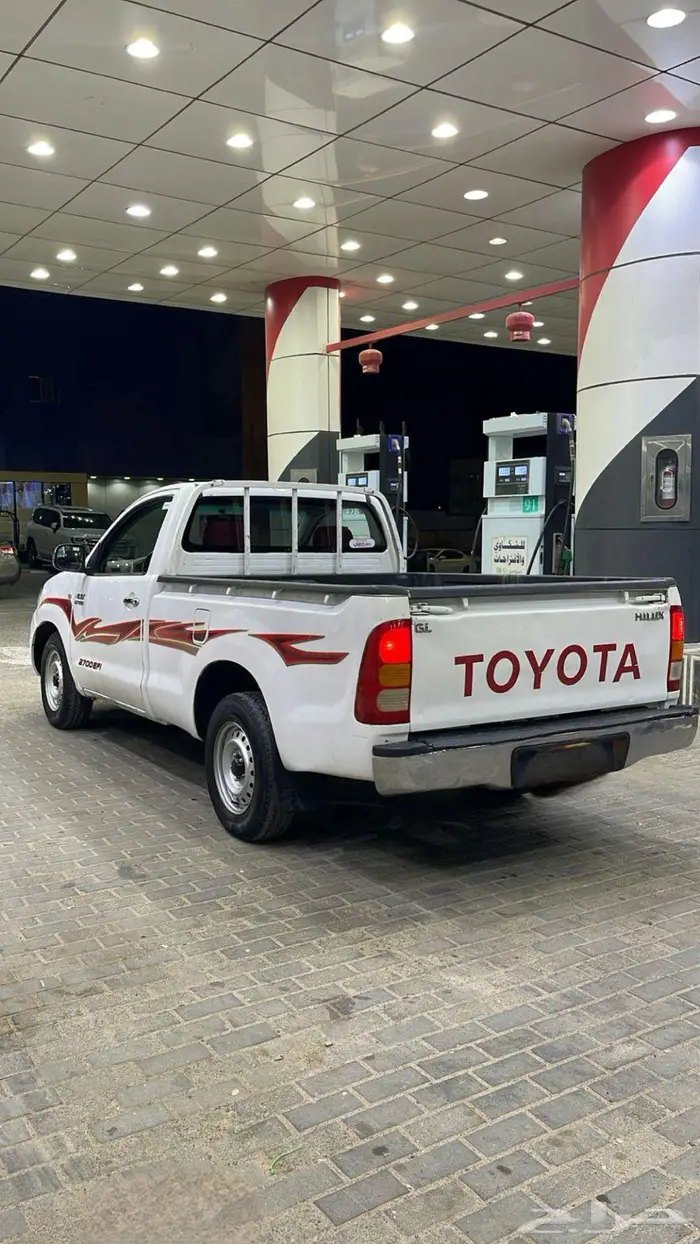 للبيع هايلكس 2011 2