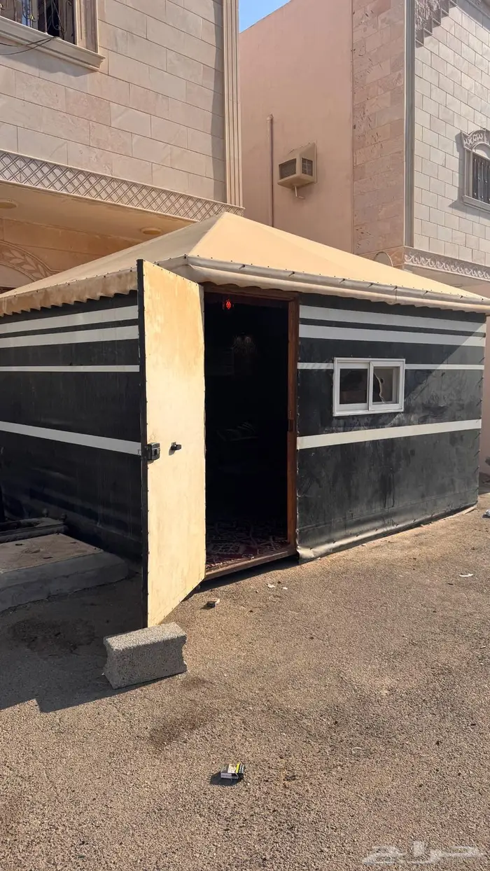 بيت شعر صغير 0