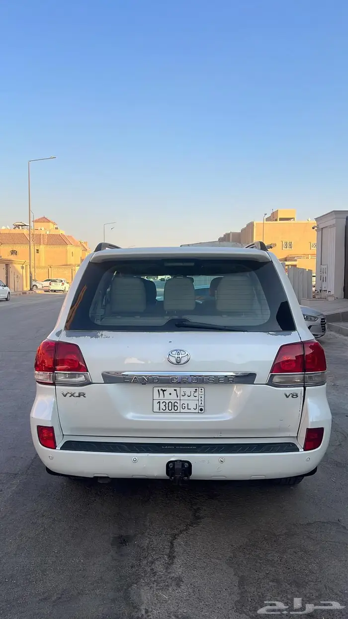 لاندكروزر vxr 2009 مالك اول 0