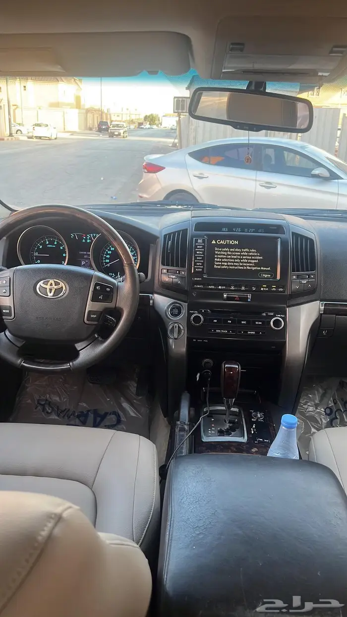 لاندكروزر vxr 2009 مالك اول 4