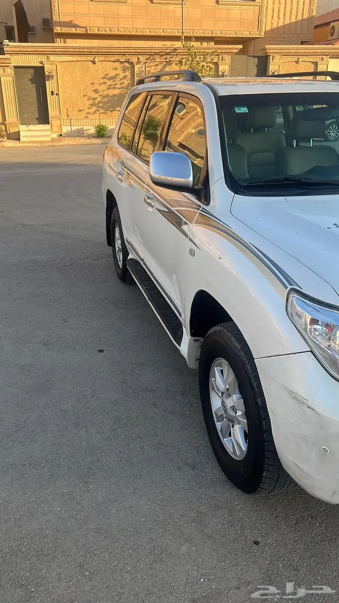 لاندكروزر vxr 2009 مالك اول 10