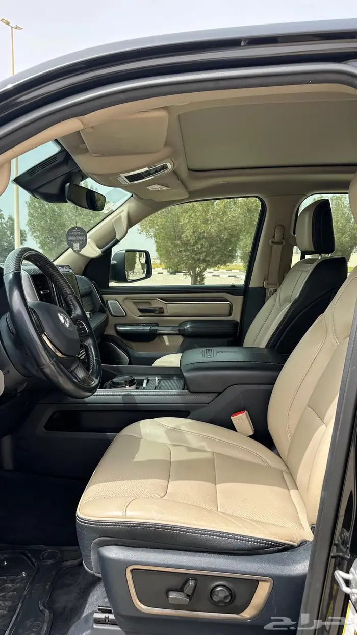 للبيع دوج رام فل كامل لمتيد ممشي قليل 1