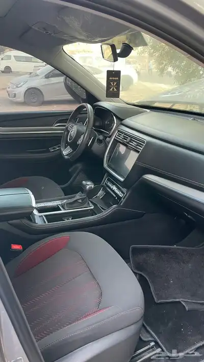 ام جي rx8 مصدوم index