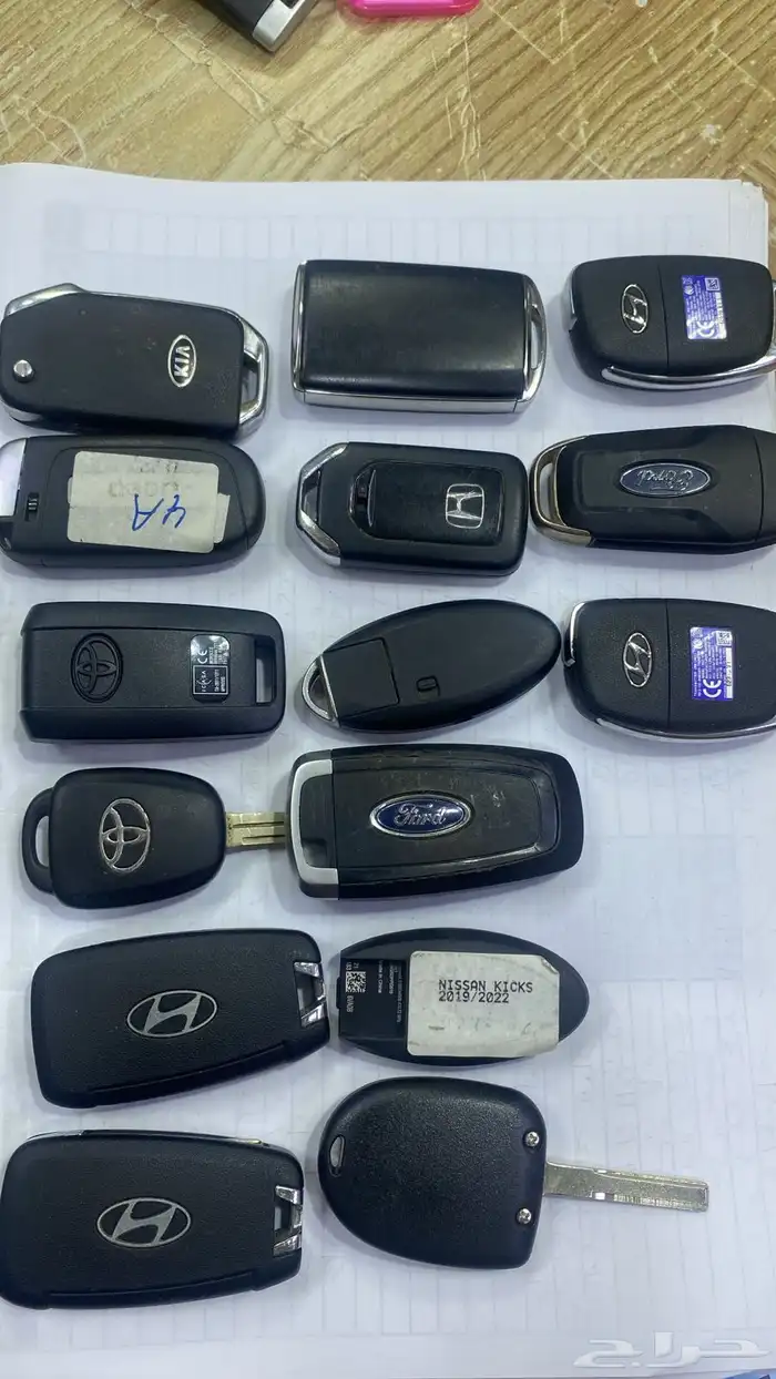محل مفاتيح جده الصفا الأربعين برمجة مفتاح ريموت بصمه 3