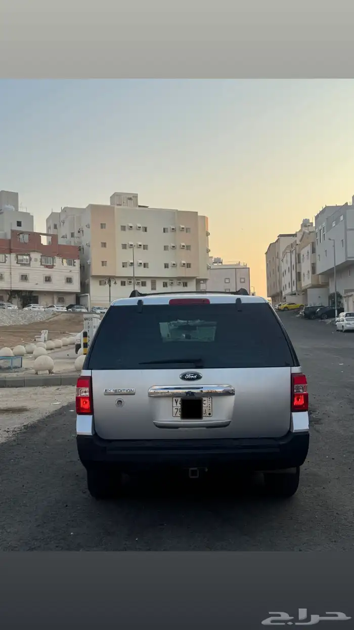 فورد اكسبيديشن 2014 قصير 7