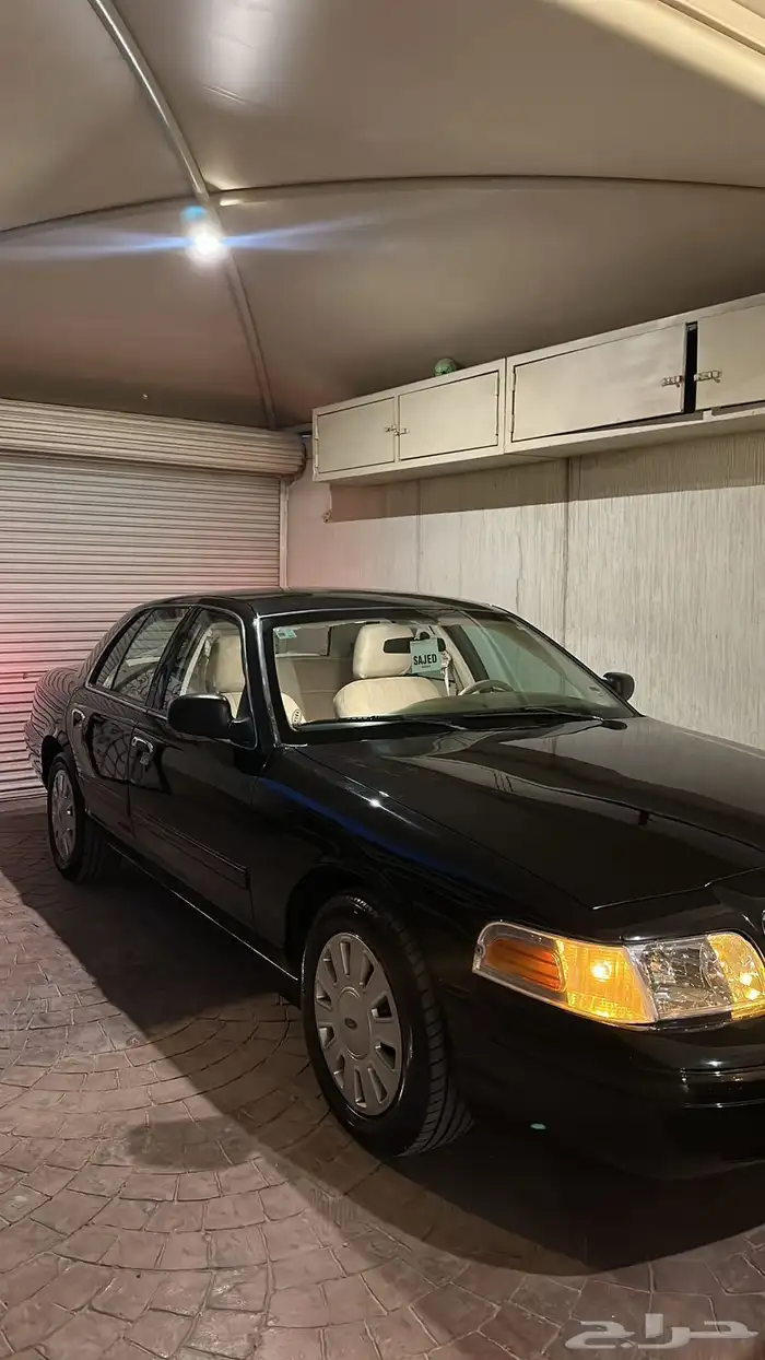 فورد بوليسي 2011 مجدد كامل 1