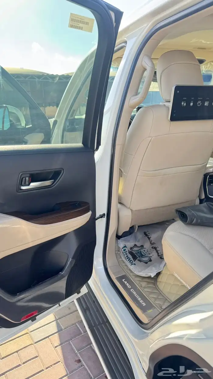 لاندكروزر 2023 L5 6