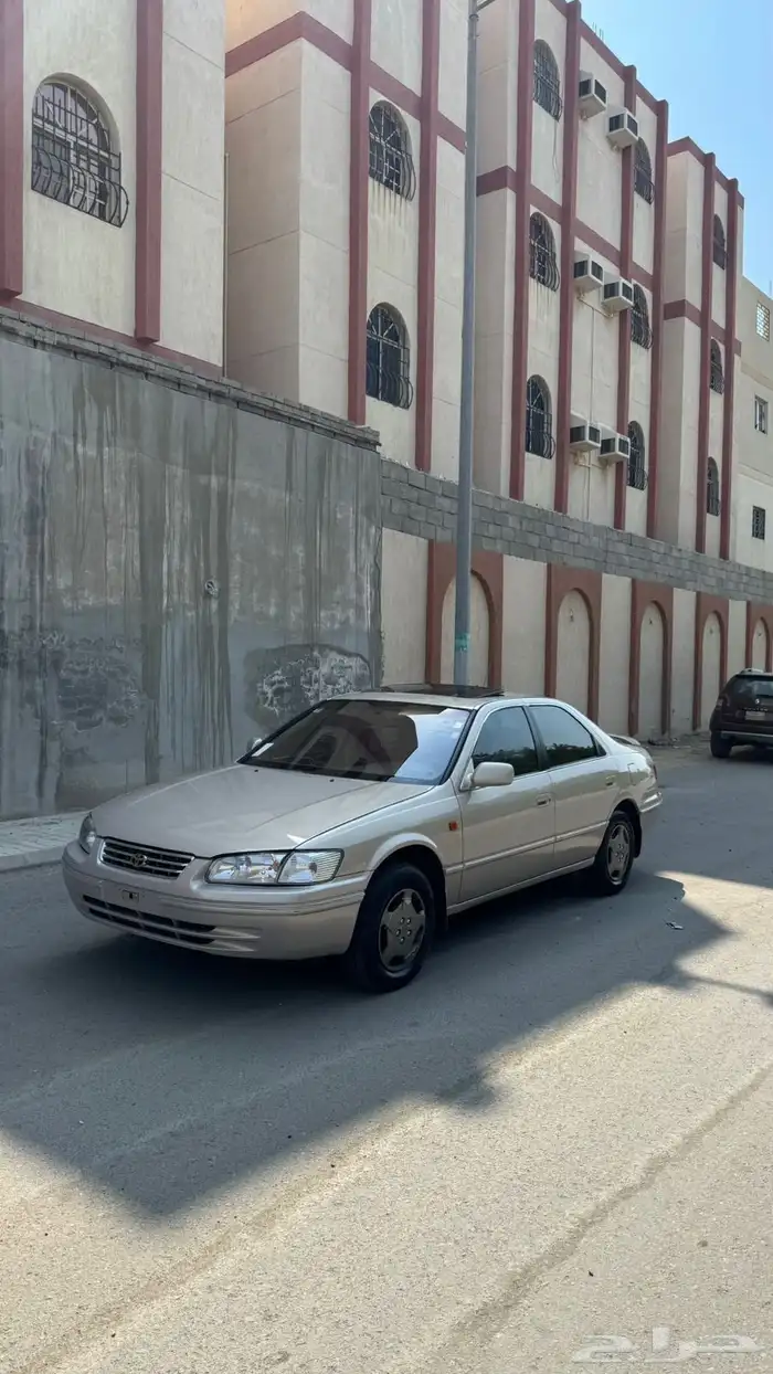 للبيع كامري 2002 GLE لون كشميري فل كامل 7