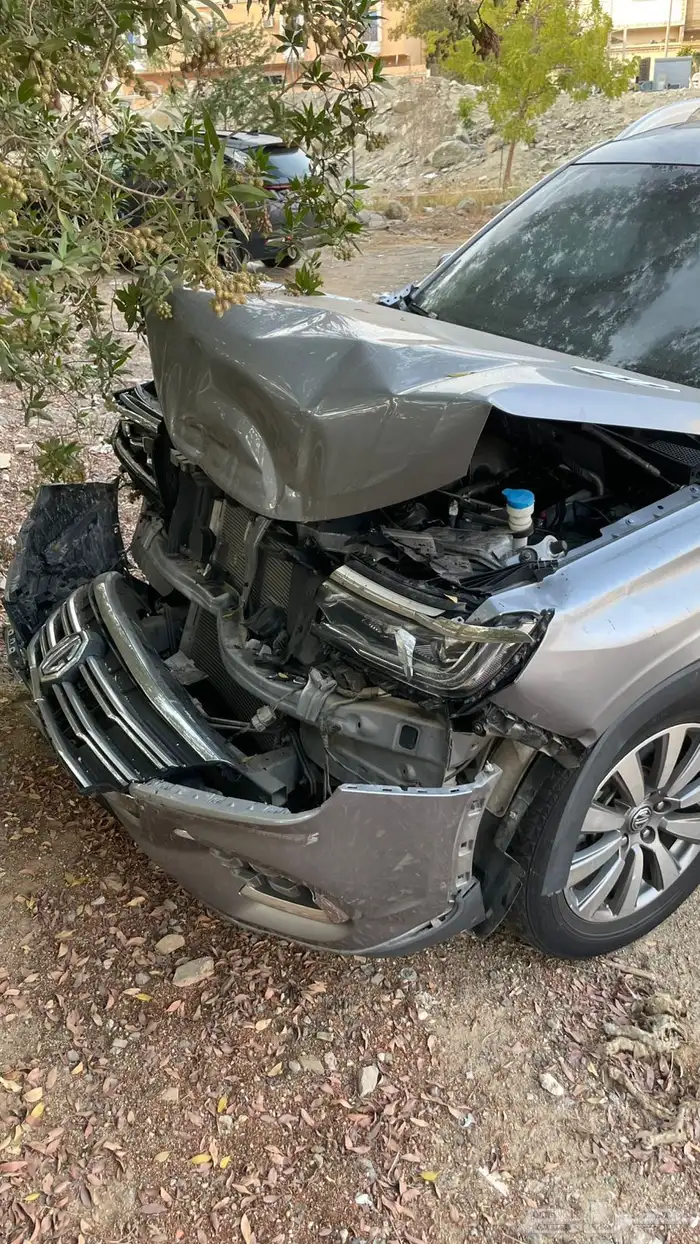 ام جي rx8 مصدوم 2